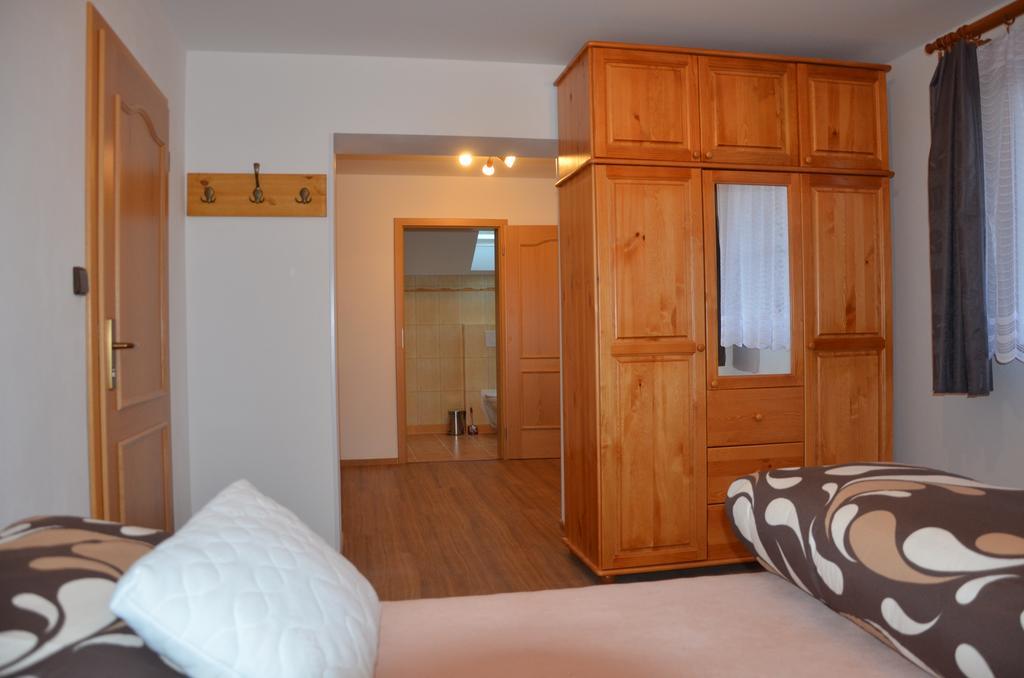 Haus Tolstejn Apartman Jiřetín pod Jedlovou Kültér fotó