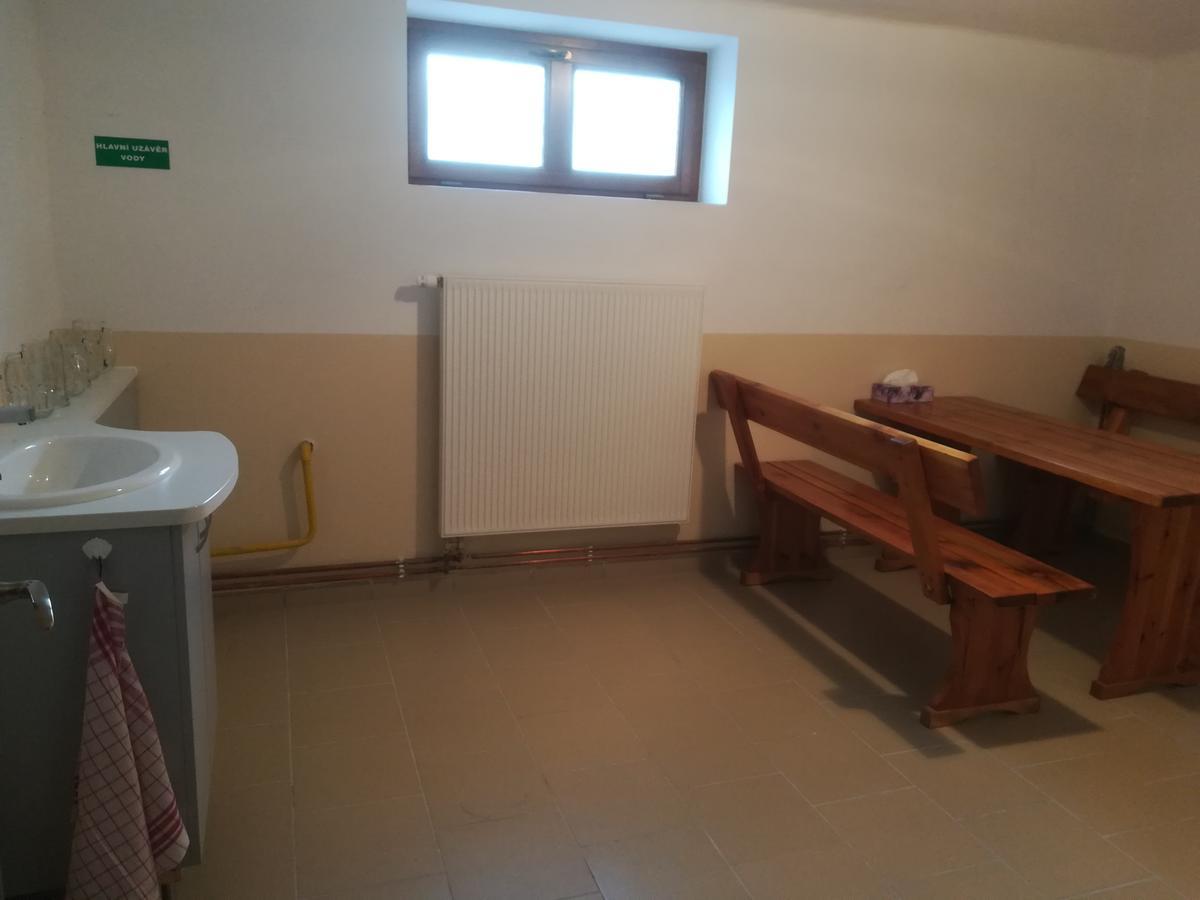 Haus Tolstejn Apartman Jiřetín pod Jedlovou Kültér fotó